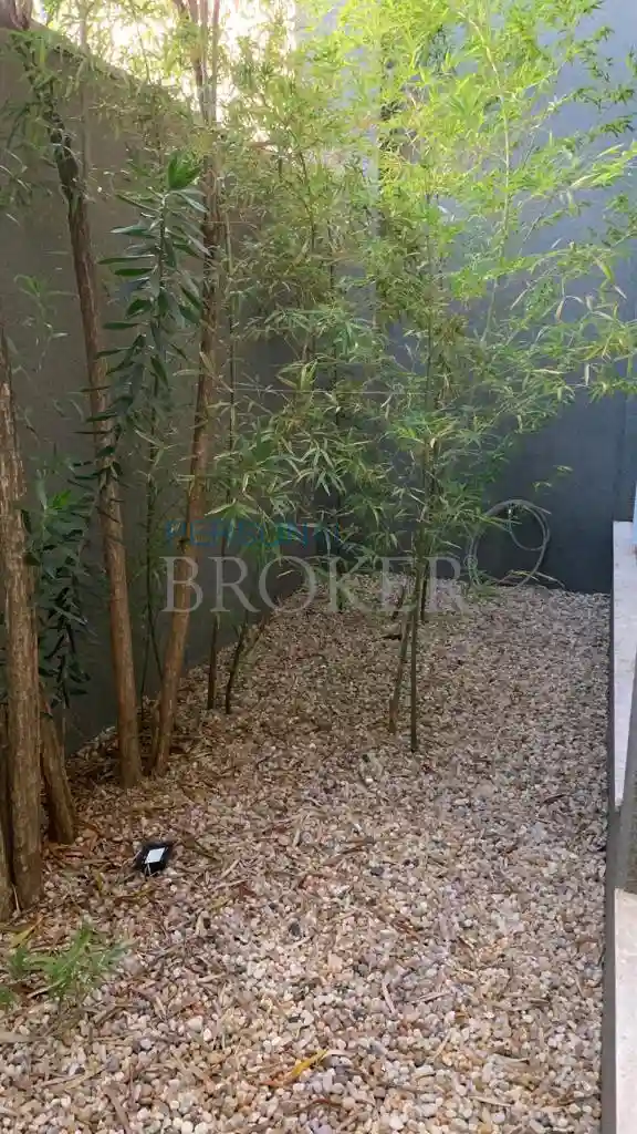 Casa de Condomínio com 4 quartos à venda, 238m² — foto 13 de 30