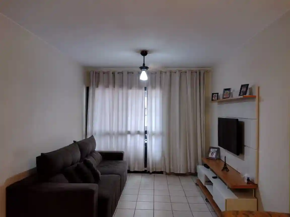 Apartamento com 3 quartos à venda, 80m² — foto 1 de 1