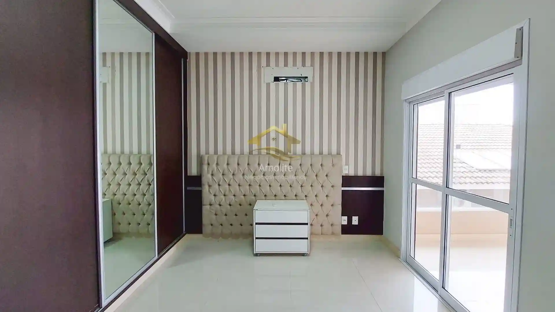 Casa de Condomínio com 4 quartos à venda, 328m² — foto 38 de 56