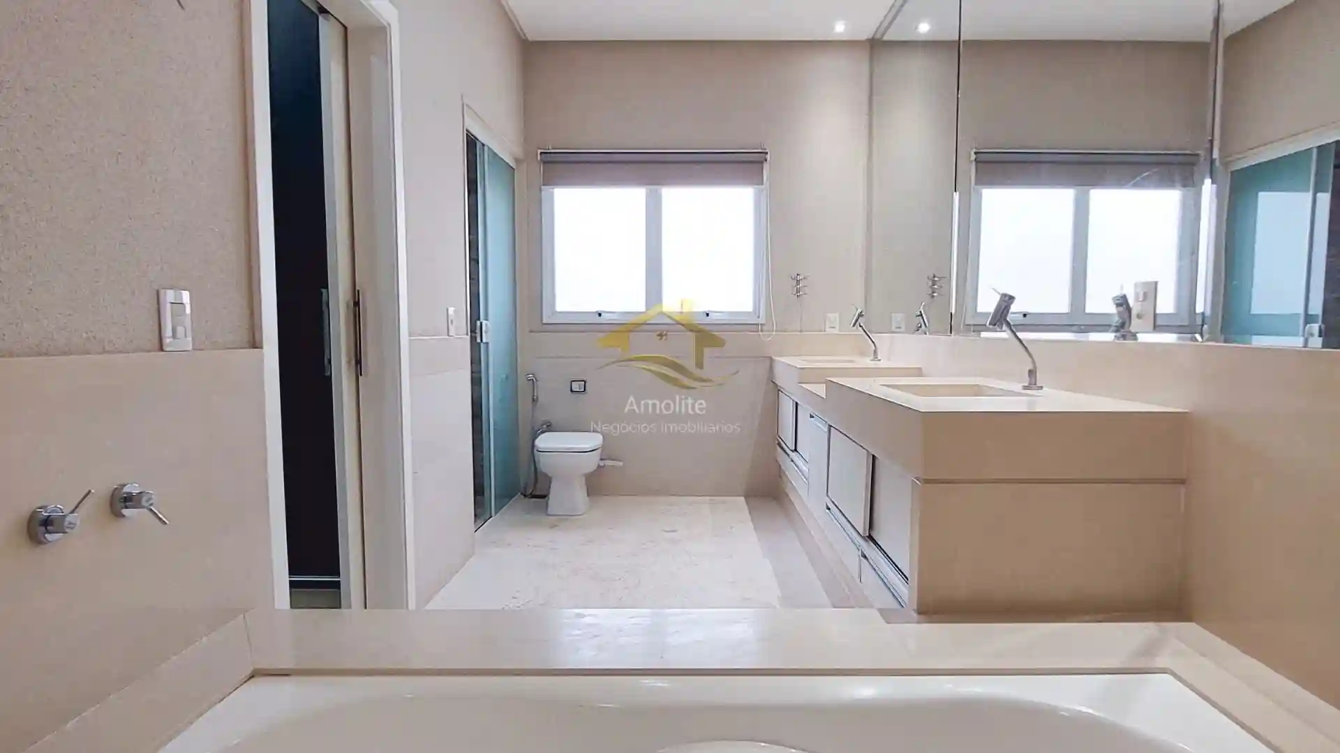 Casa de Condomínio com 4 quartos à venda, 328m² — foto 51 de 56