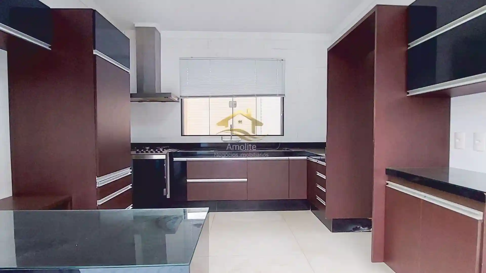 Casa de Condomínio com 4 quartos à venda, 328m² — foto 26 de 56