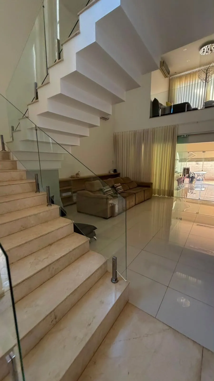 Casa de Condomínio com 3 quartos para aluguel, 70m² — foto 1 de 12