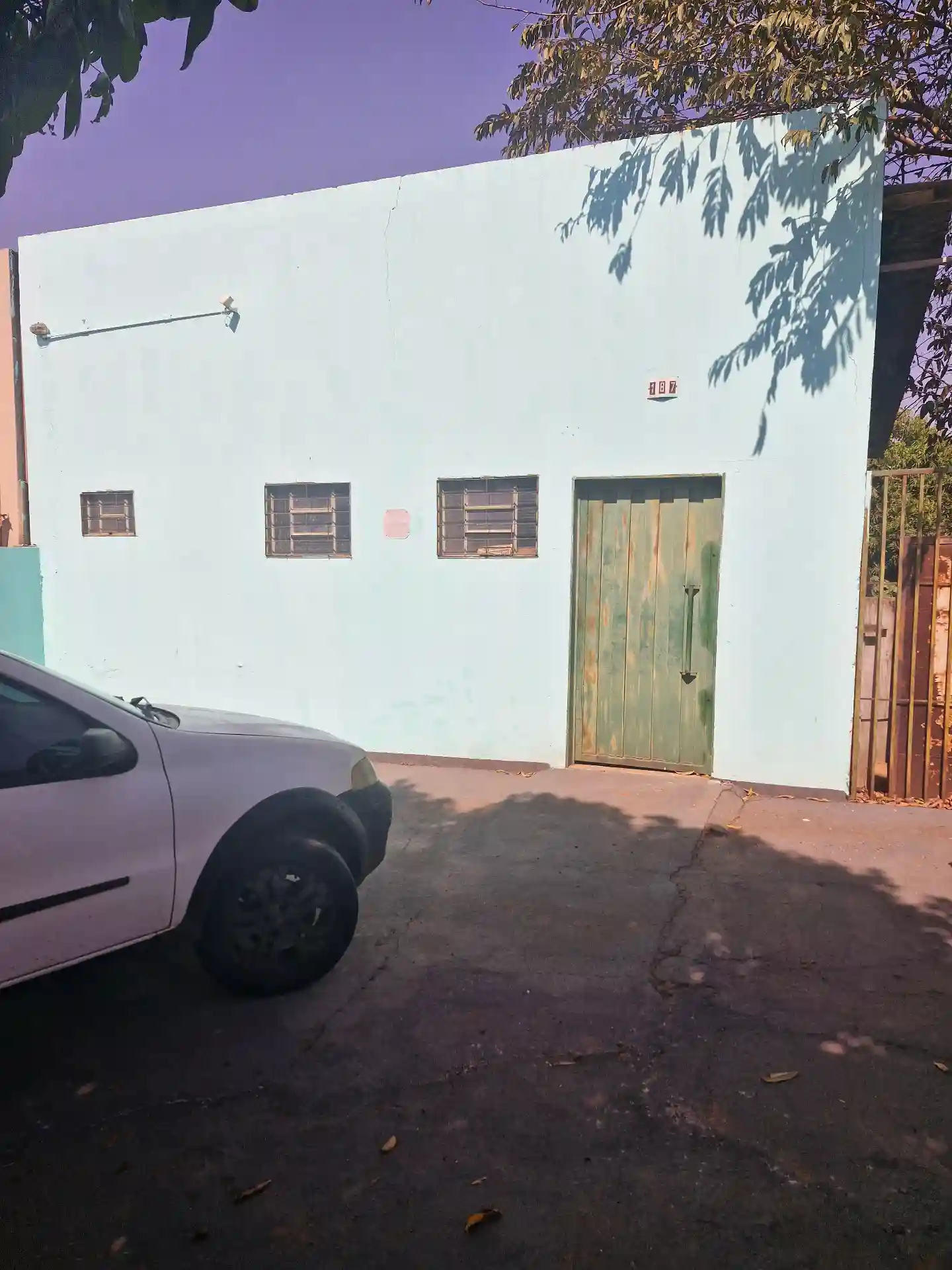 Terreno / Lote / Condomínio  à venda, 350m² — foto 1 de 5