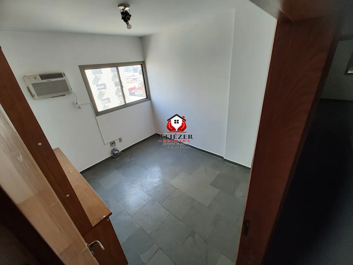 Apartamento com 3 quartos à venda, 234m² — foto 35 de 49