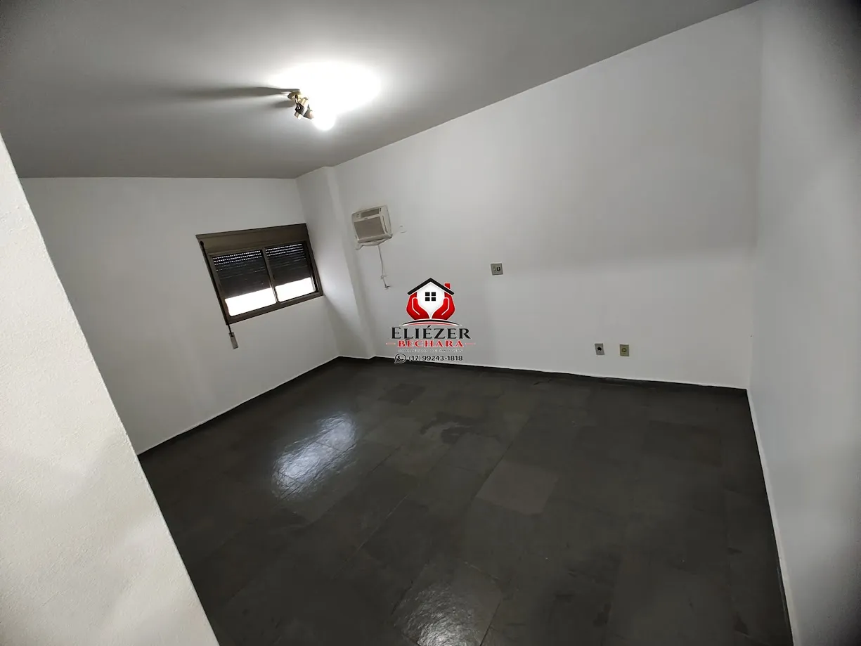 Apartamento com 3 quartos à venda, 234m² — foto 25 de 49