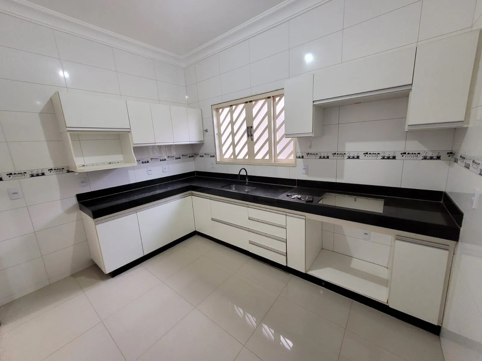 Casa com 3 quartos à venda, 160m² — foto 4 de 19