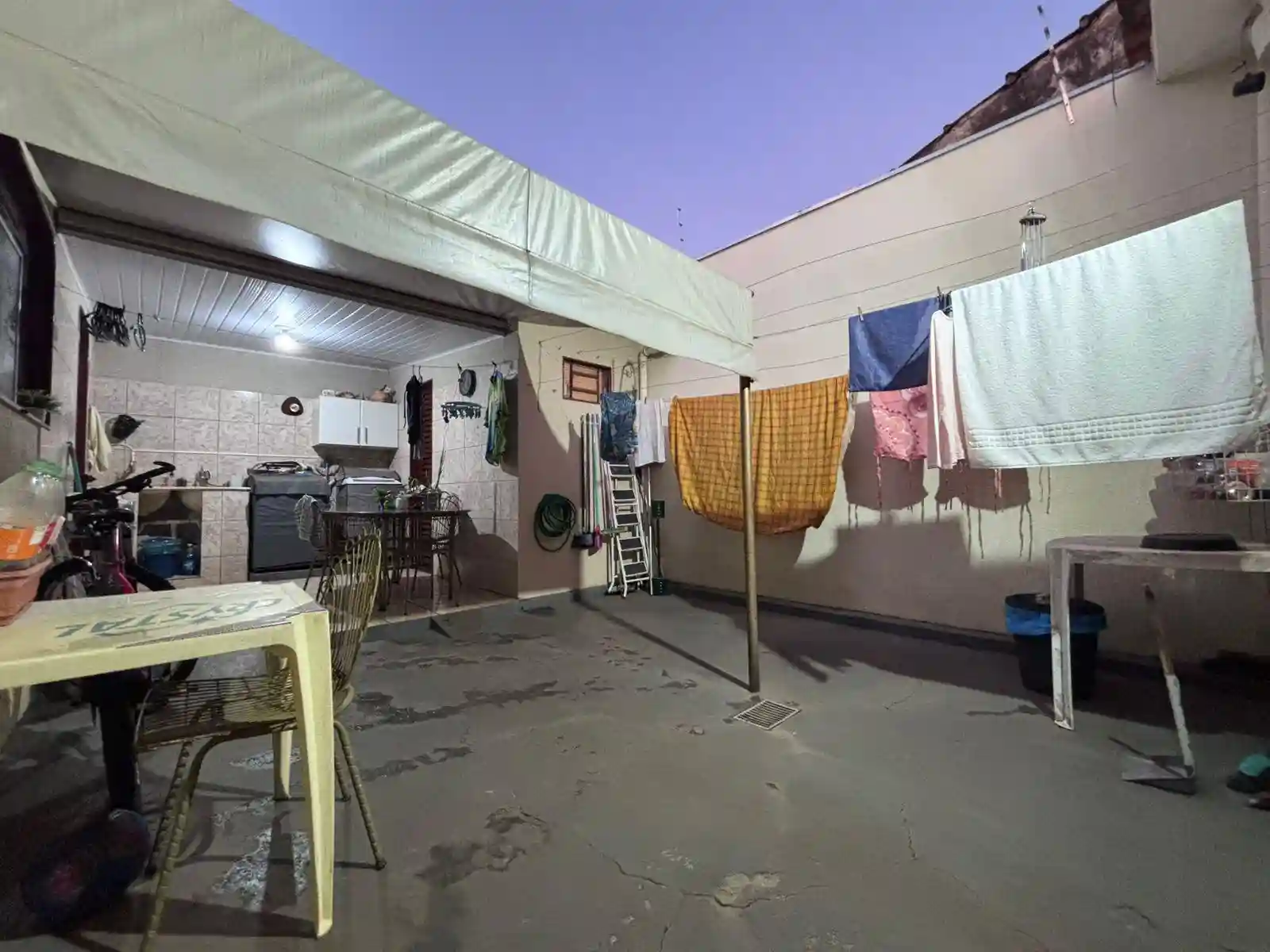 Casa com 3 quartos à venda, 203m² — foto 9 de 23