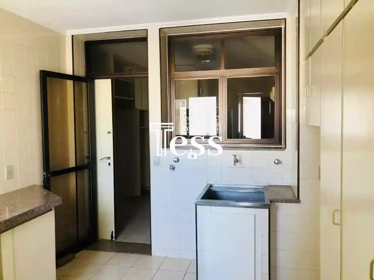 Edifício Residencial com 3 quartos à venda, 140m² — foto 2 de 26