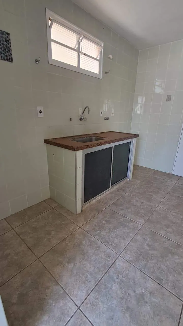 Apartamento com 2 quartos à venda, 70m² — foto 8 de 10