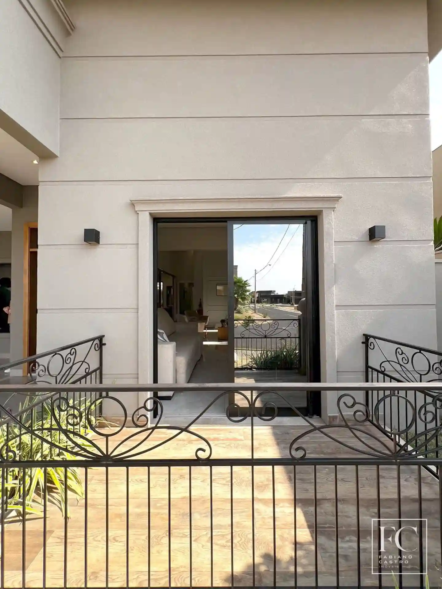 Casa de Condomínio com 3 quartos à venda, 224m² — foto 3 de 38