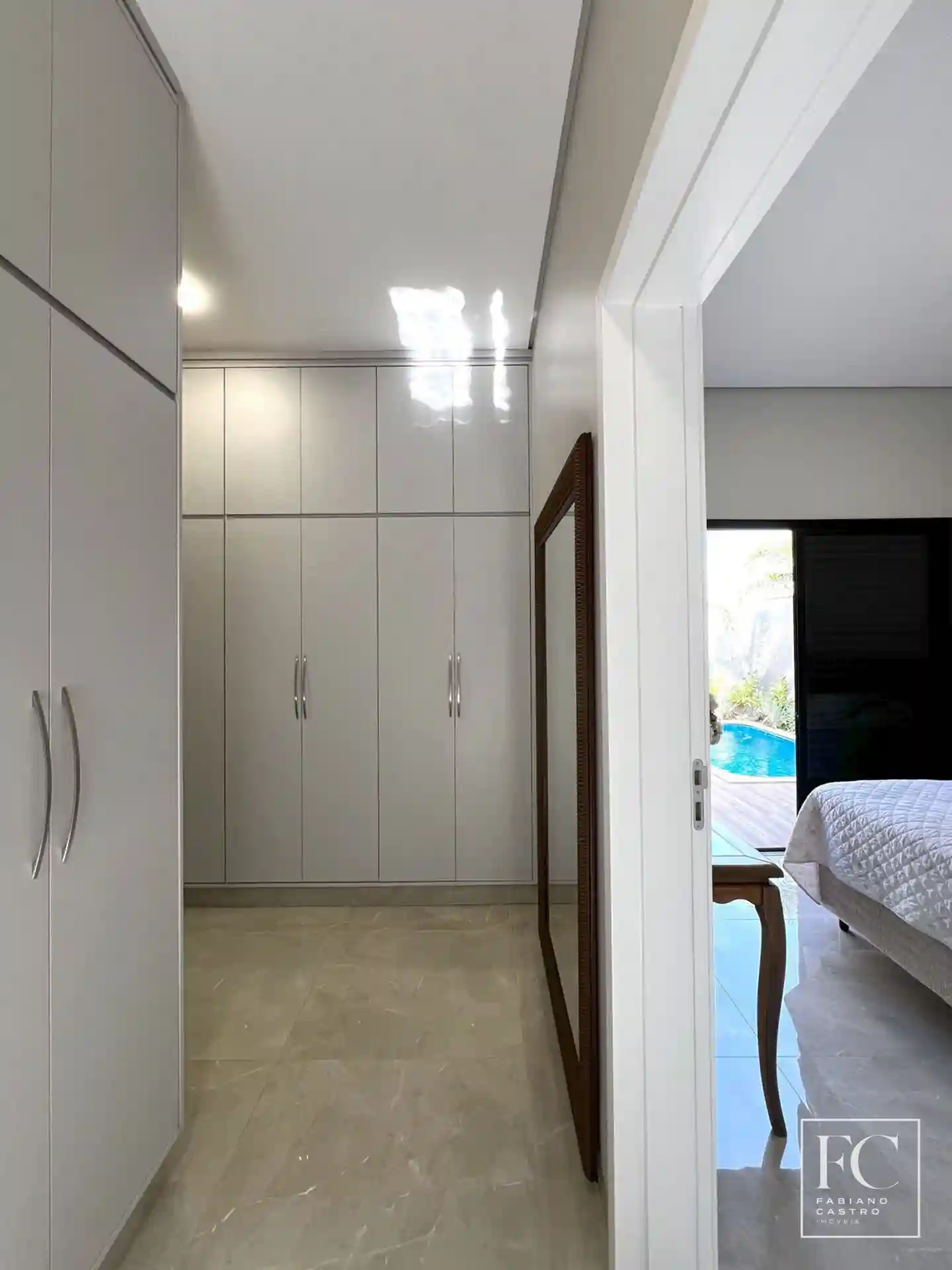 Casa de Condomínio com 3 quartos à venda, 224m² — foto 28 de 38