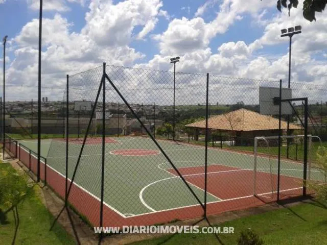 Terreno / Lote / Condomínio à venda — foto 1 de 5