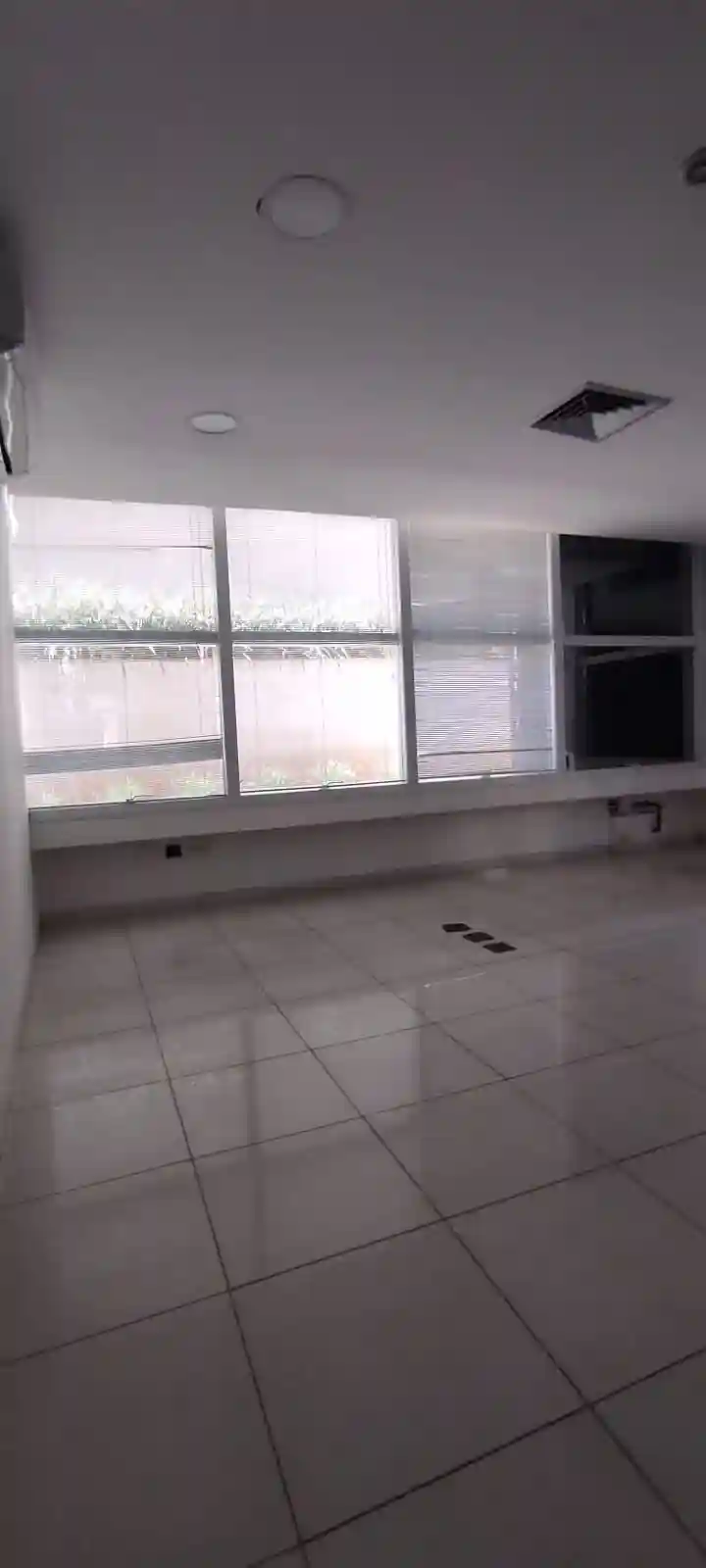 Conjunto Comercial / Sala  à venda, 50m² — foto 7 de 10