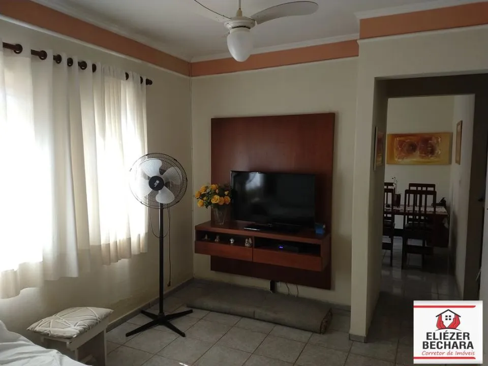 Casa à venda — foto 4 de 8