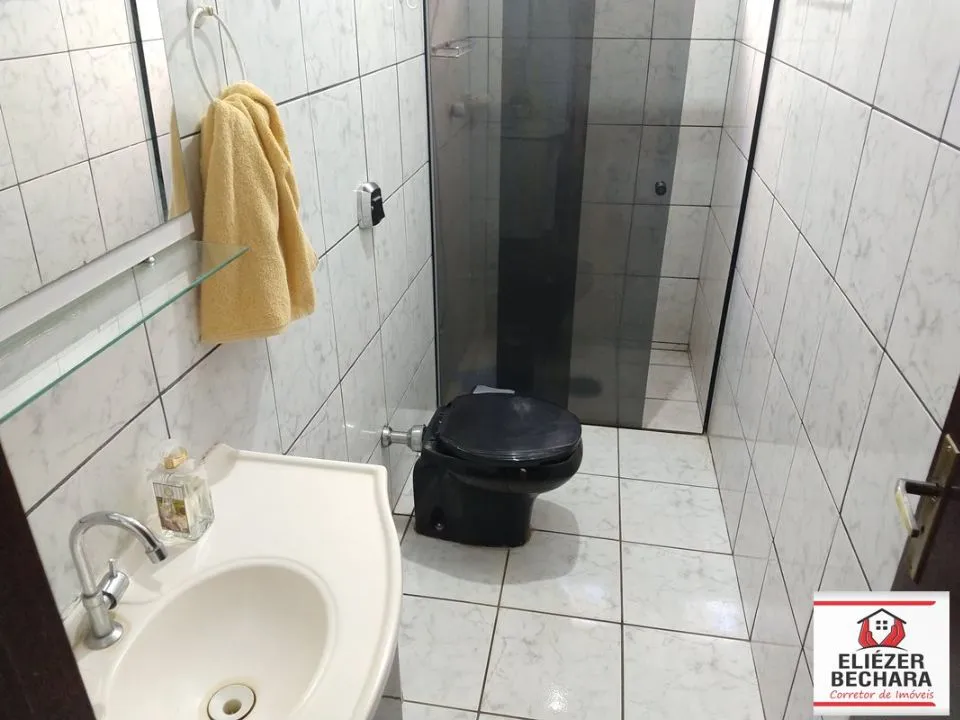 Casa à venda — foto 8 de 8