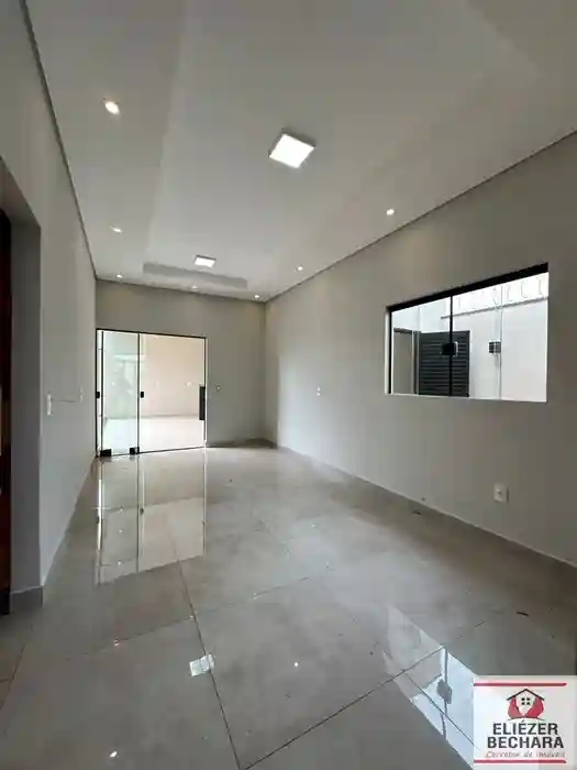 Casa com 3 quartos à venda, 126m² — foto 3 de 22