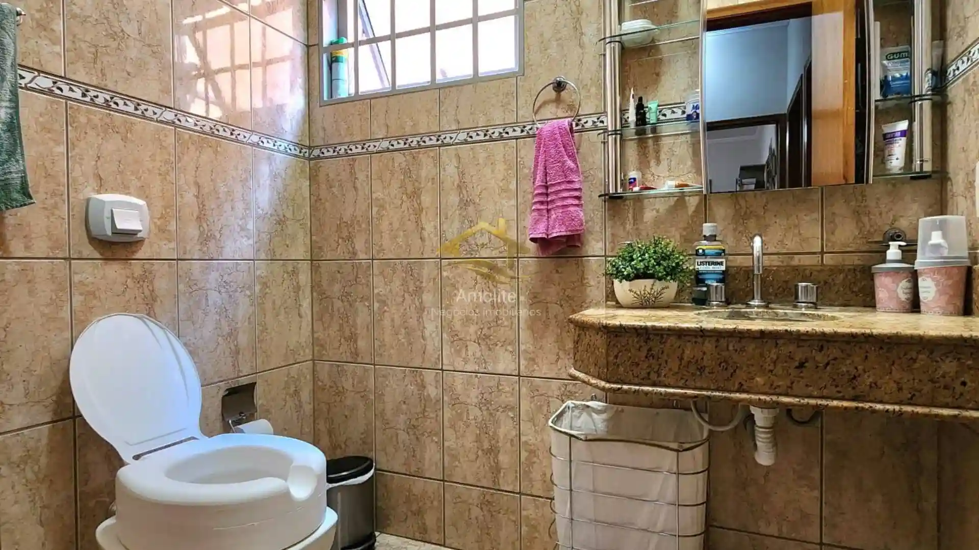 Casa com 3 quartos à venda, 143m² — foto 10 de 24