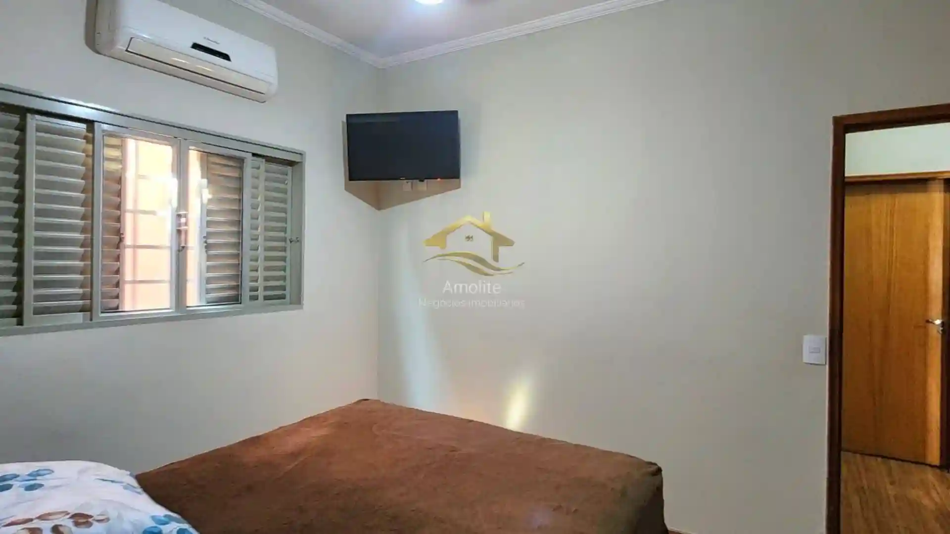Casa com 3 quartos à venda, 143m² — foto 16 de 24