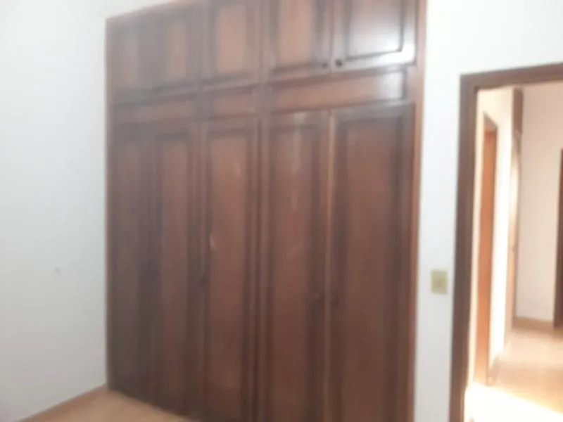 Casa à venda — foto 2 de 5