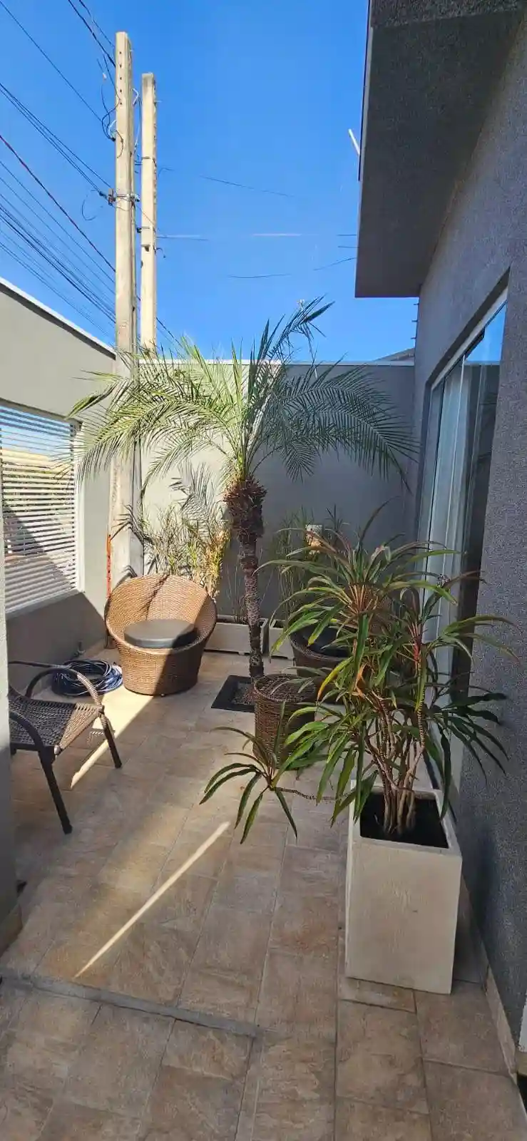Casa com 3 quartos à venda, 160m² — foto 2 de 22