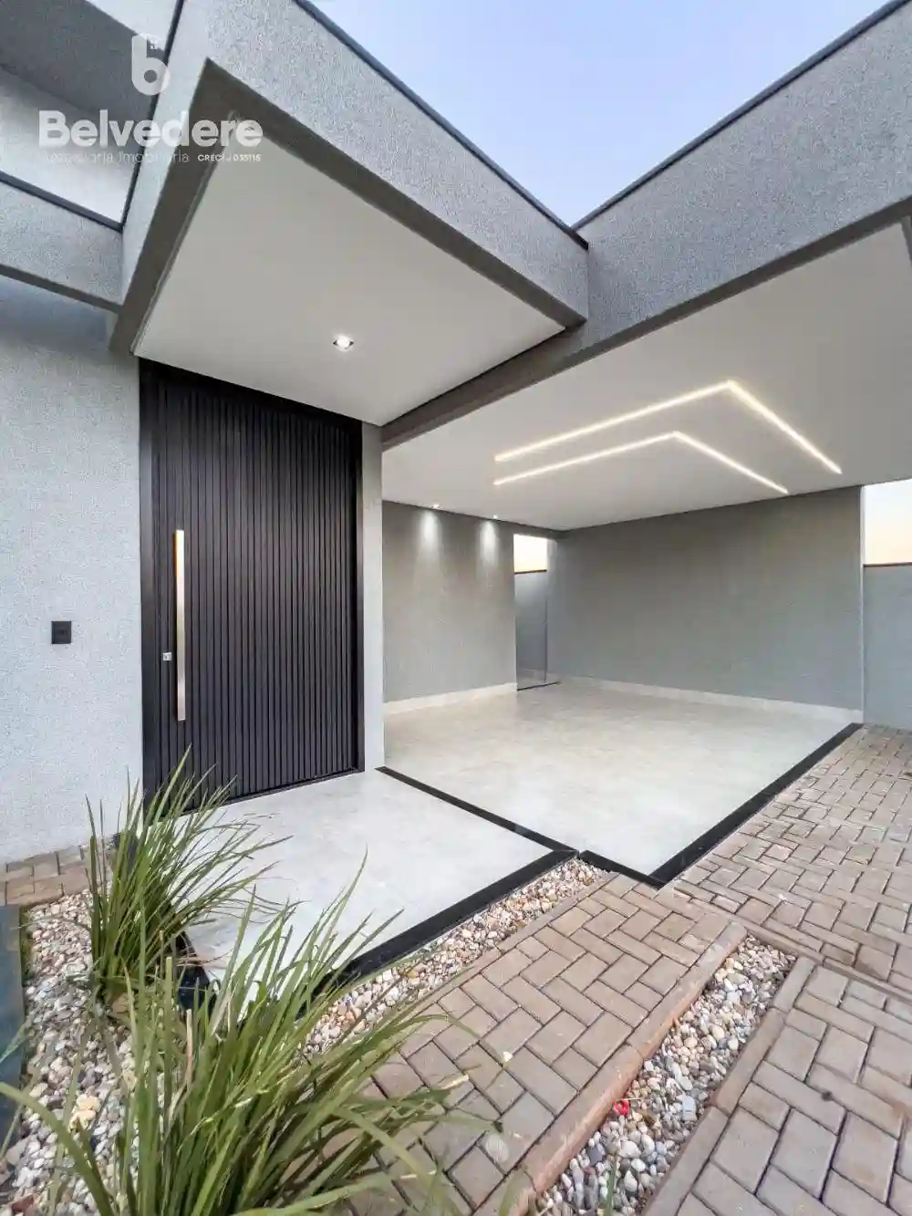 Casa de Condomínio com 3 quartos à venda, 279m² — foto 2 de 18