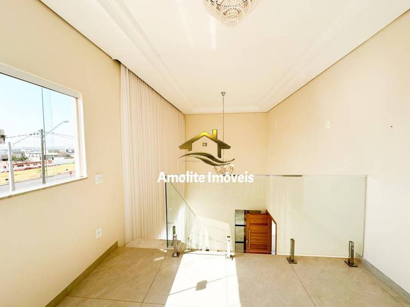 Casa de Condomínio com 3 quartos à venda, 189m² — foto 8 de 25