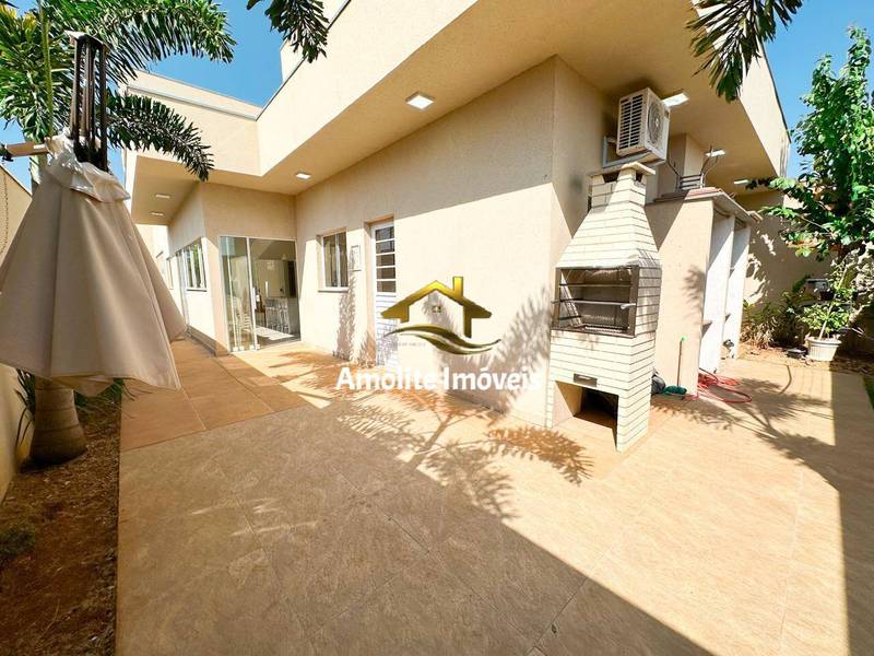 Casa de Condomínio com 3 quartos à venda, 189m² — foto 12 de 25