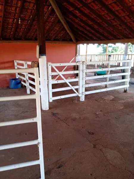 Fazenda / Sítio / Chácara à venda — foto 2 de 4