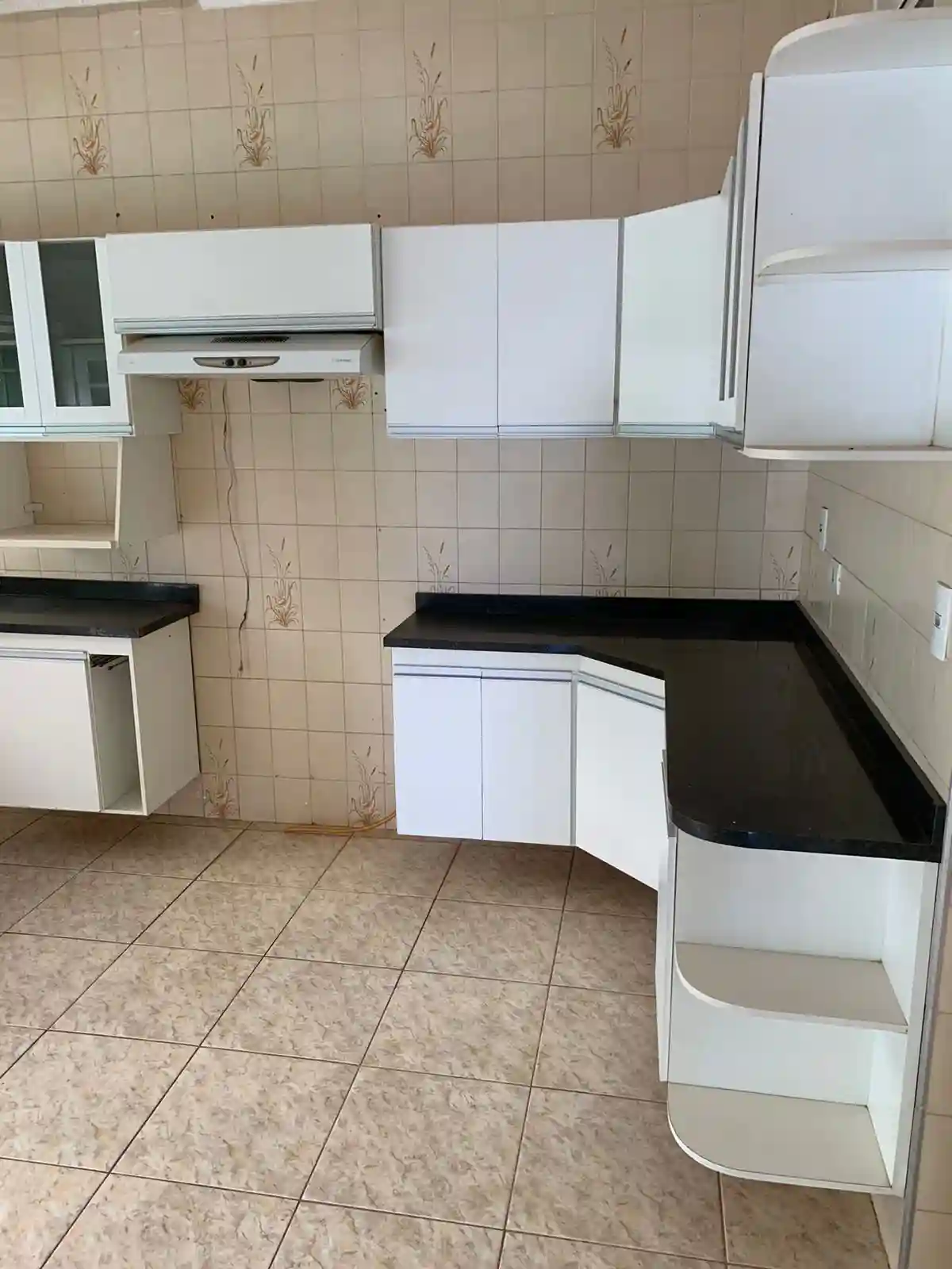 Casa com 4 quartos à venda, 225m² — foto 14 de 16