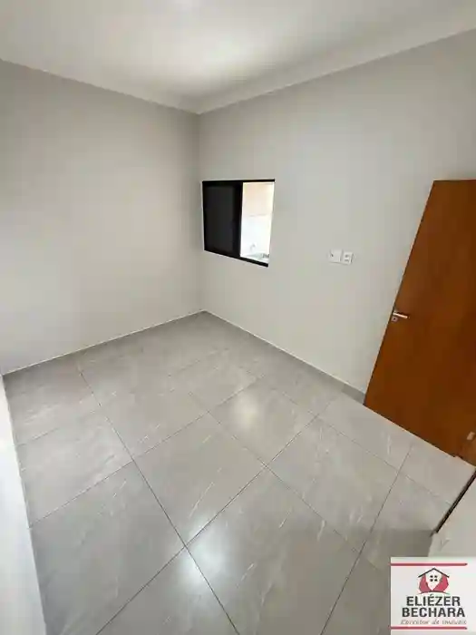 Casa com 2 quartos à venda, 96m² — foto 2 de 16