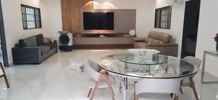 Casa com 3 quartos à venda, 273m² — foto 1 de 36