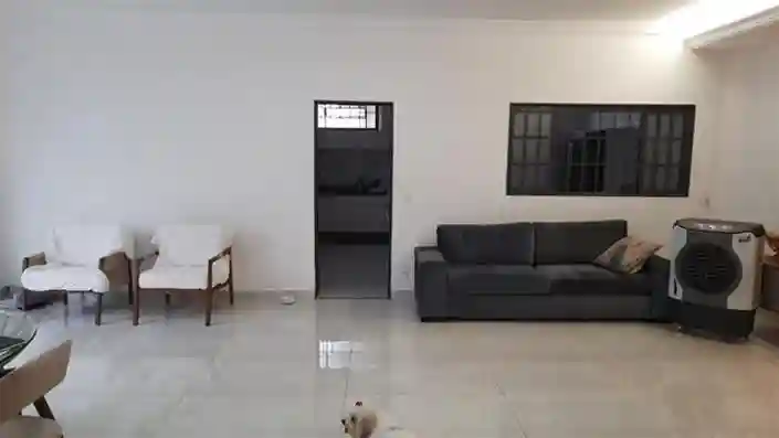 Casa com 3 quartos à venda, 273m² — foto 3 de 36