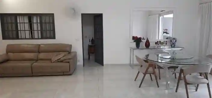 Casa com 3 quartos à venda, 273m² — foto 11 de 36