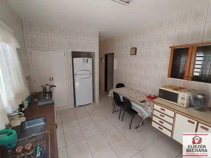 Casa com 3 quartos à venda, 170m² — foto 21 de 40