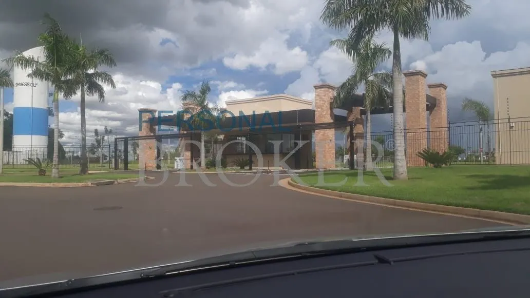 Terreno / Lote / Condomínio à venda — foto 1 de 1