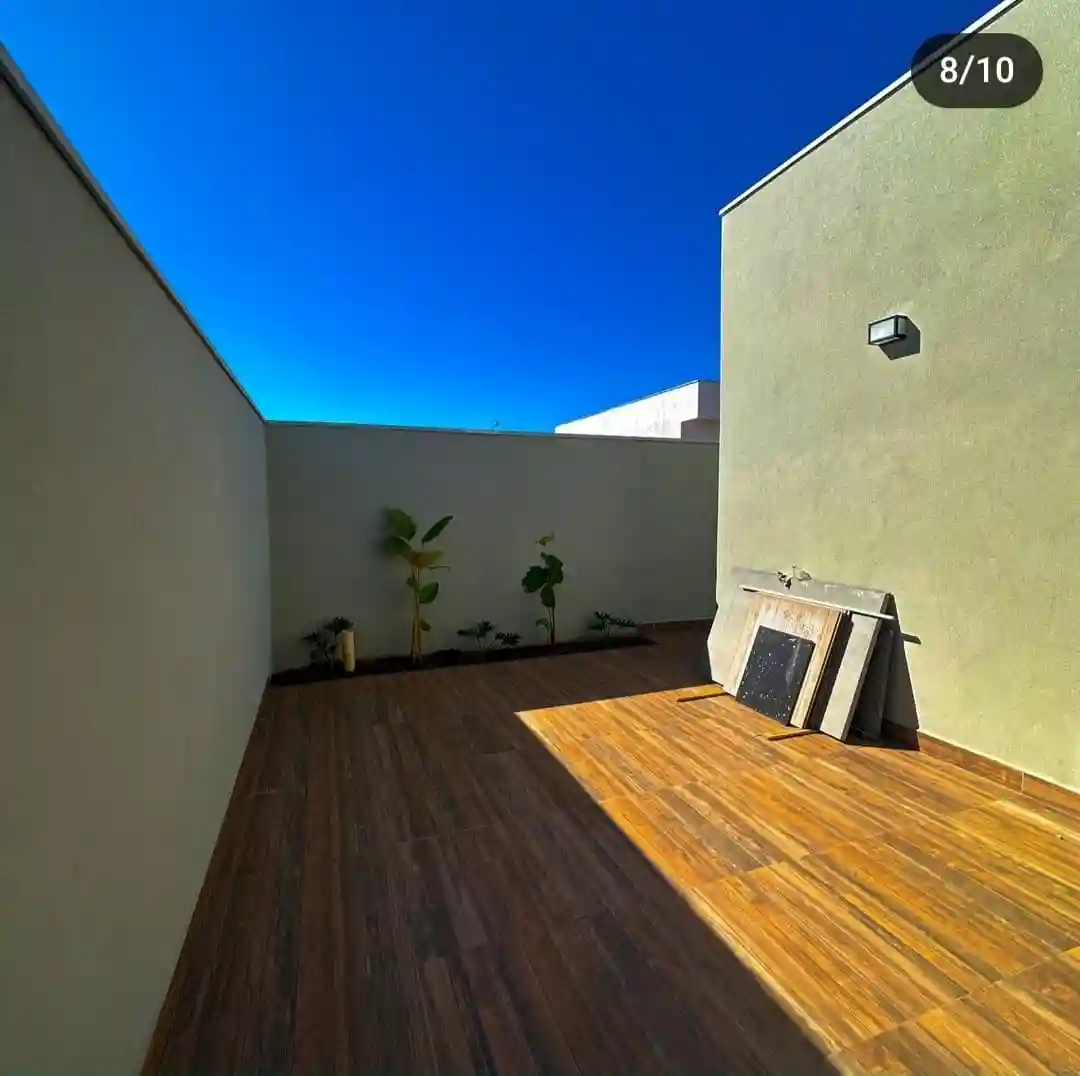 Casa de Condomínio com 3 quartos à venda, 253m² — foto 1 de 10