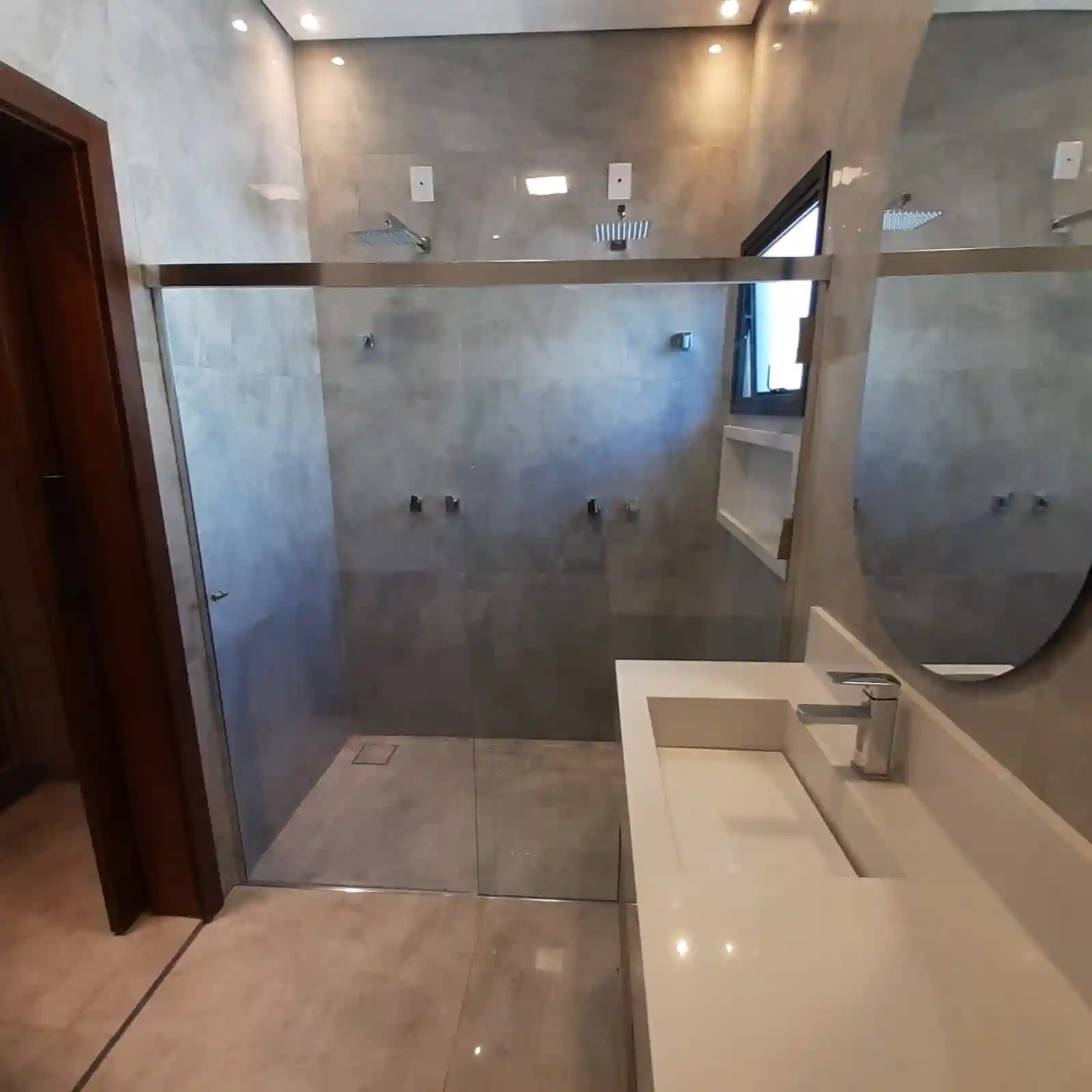 Casa de Condomínio com 3 quartos à venda, 253m² — foto 6 de 10