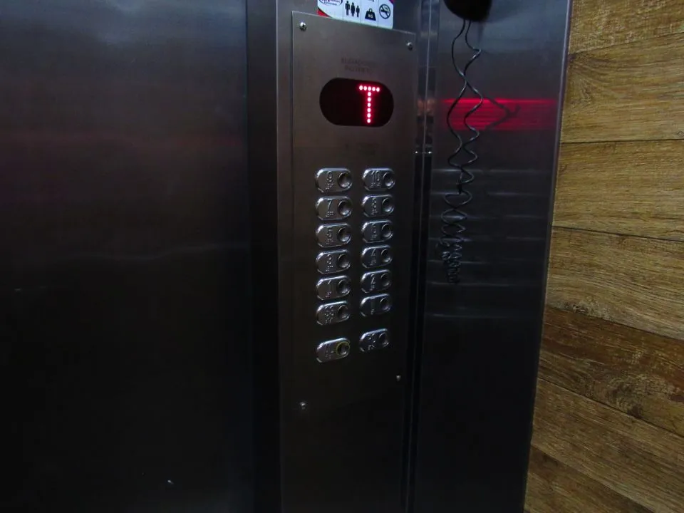Apartamento à venda — foto 4 de 8