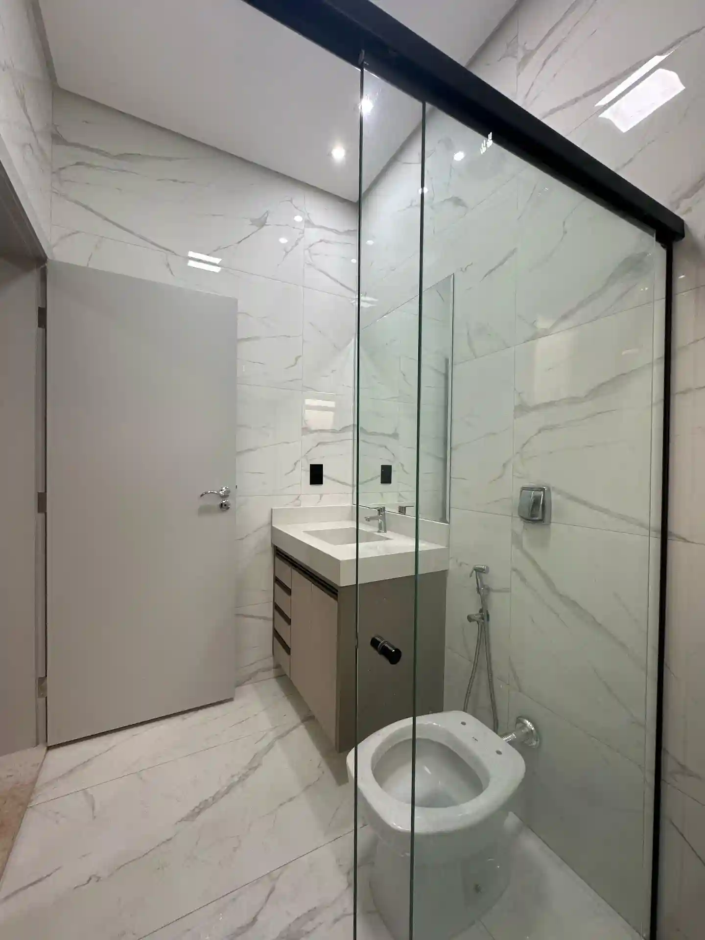 Casa de Condomínio com 3 quartos à venda, 405m² — foto 28 de 31
