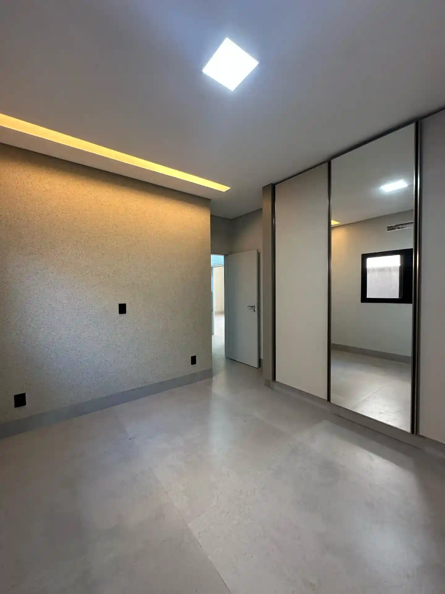 Casa de Condomínio com 3 quartos à venda, 405m² — foto 17 de 31
