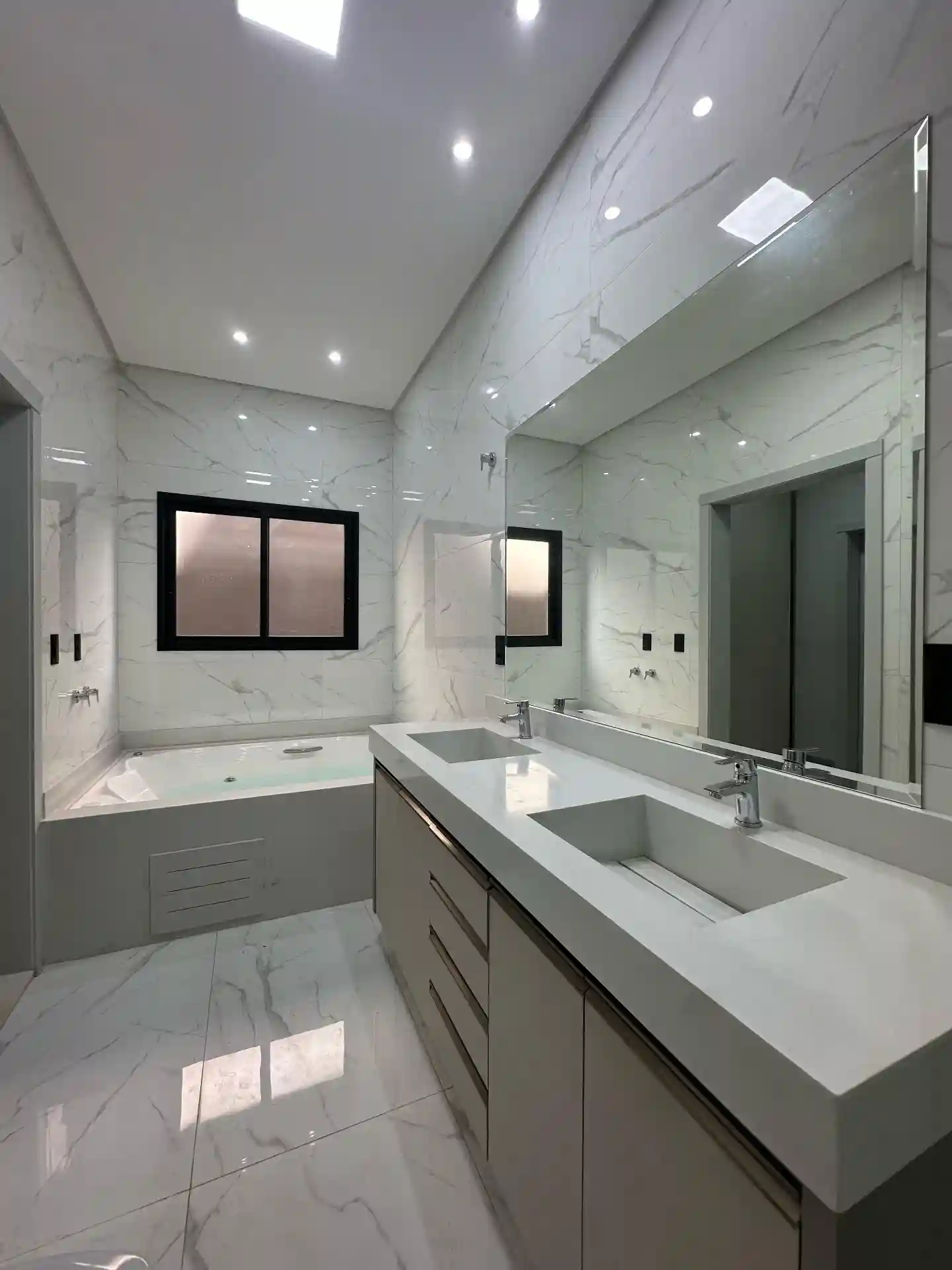 Casa de Condomínio com 3 quartos à venda, 405m² — foto 6 de 31