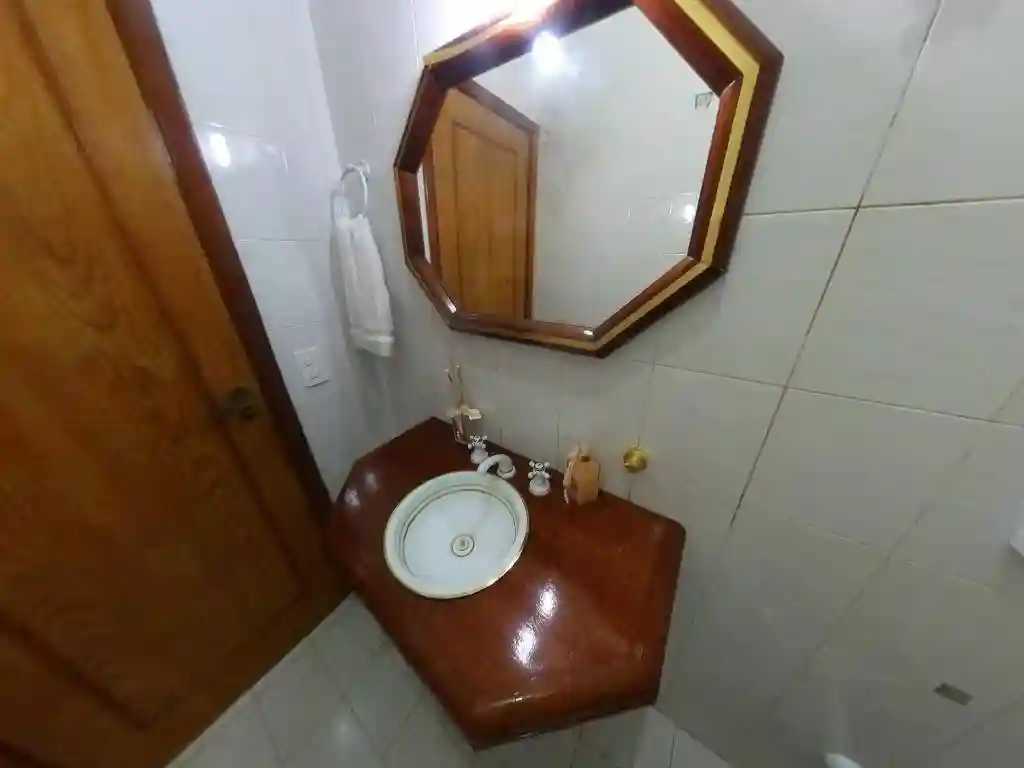 Casa com 4 quartos à venda, 490m² — foto 24 de 43