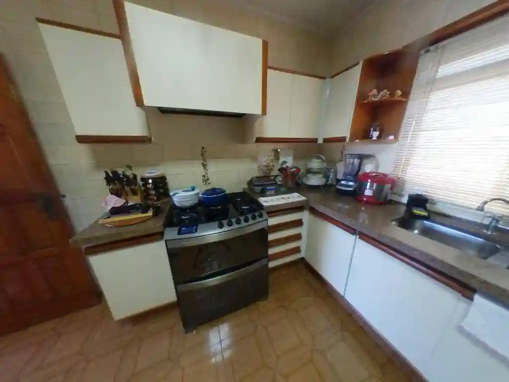 Casa com 4 quartos à venda, 490m² — foto 29 de 43