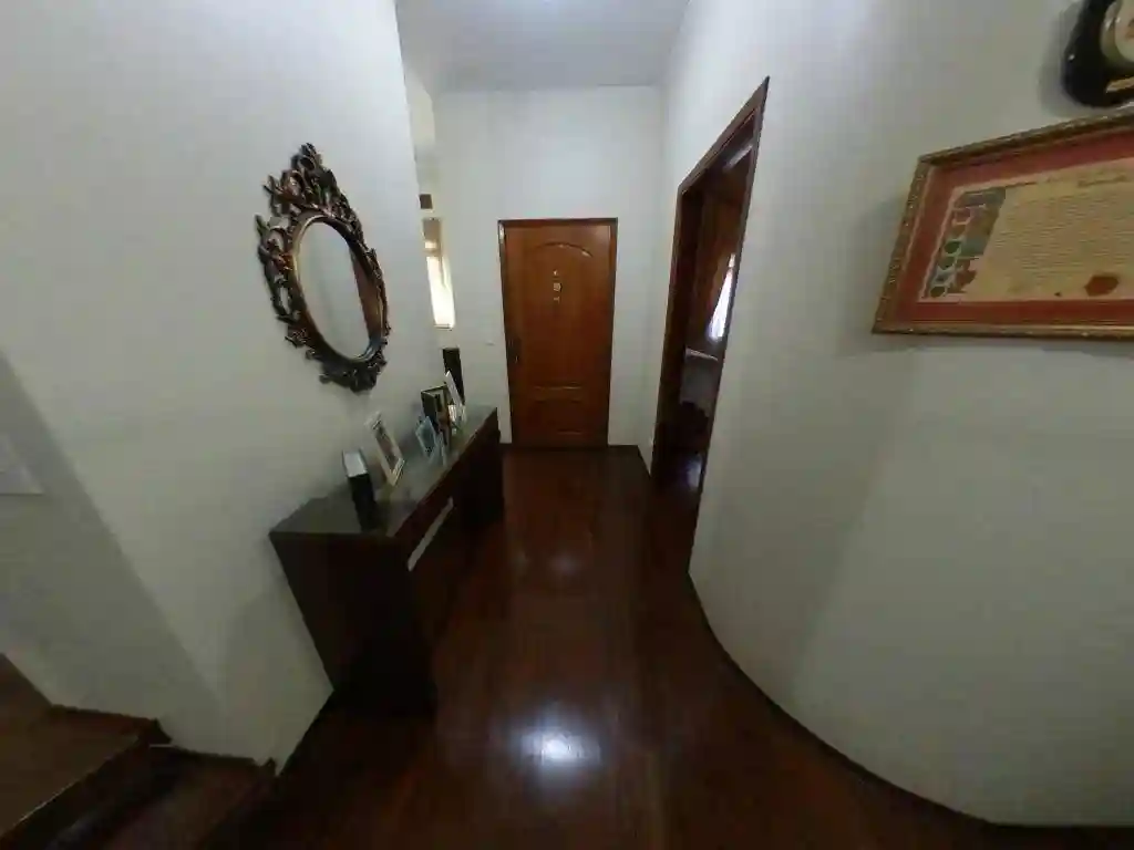 Casa com 4 quartos à venda, 490m² — foto 16 de 43