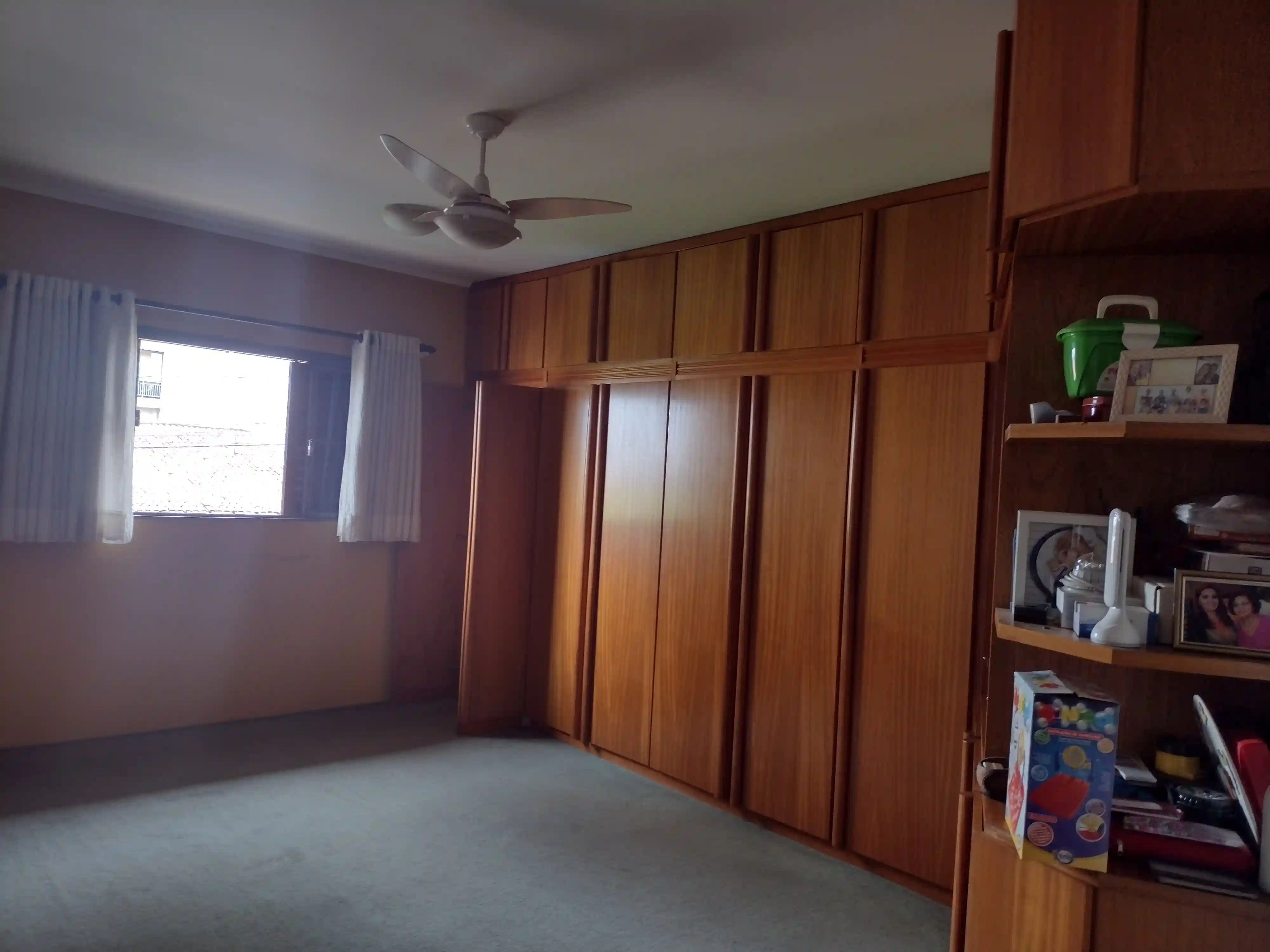 Casa com 5 quartos à venda, 450m² — foto 10 de 18