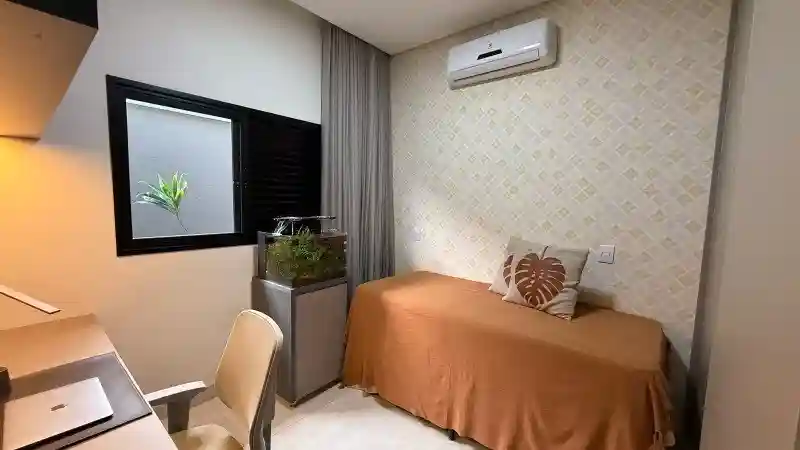 Casa de Condomínio com 3 quartos à venda, 200m² — foto 8 de 35