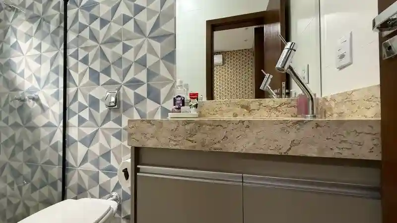 Casa de Condomínio com 3 quartos à venda, 200m² — foto 13 de 35