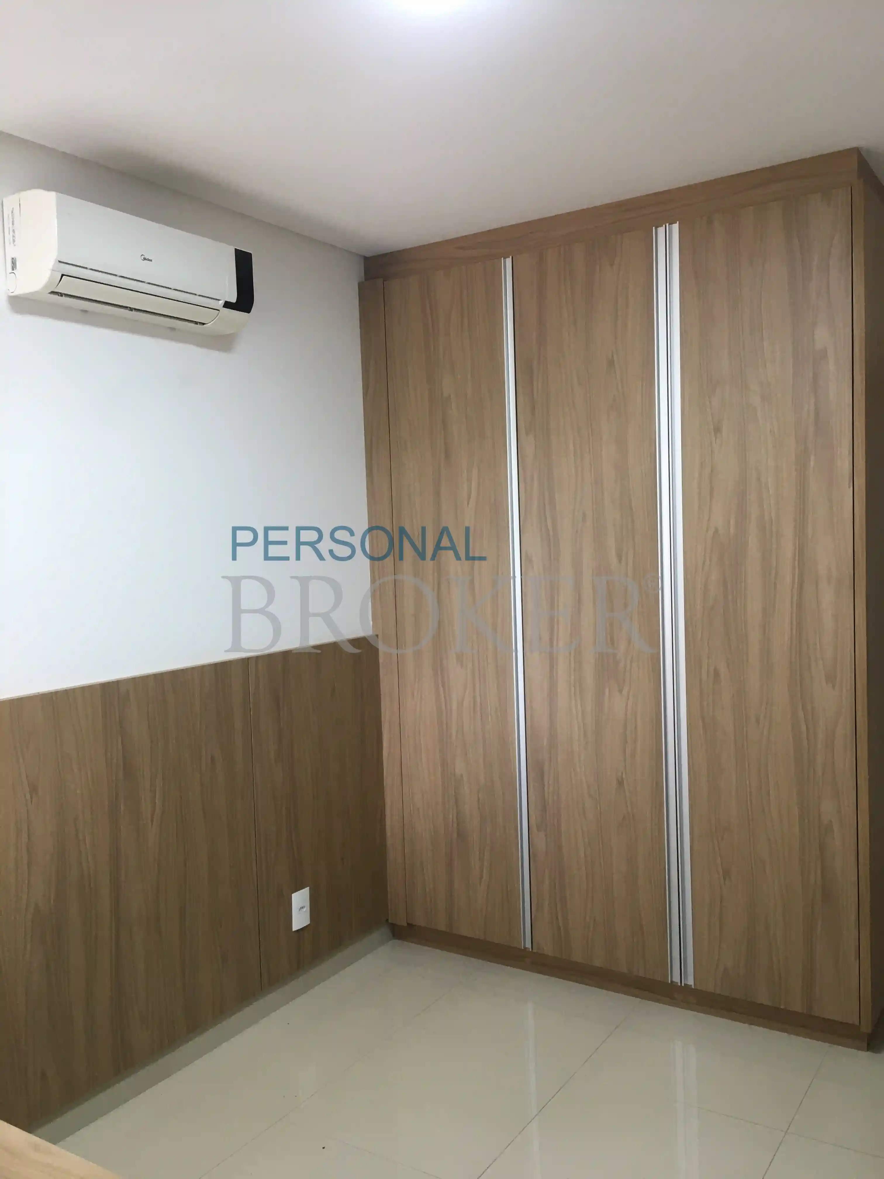 Apartamento com 3 quartos à venda, 140m² — foto 4 de 10