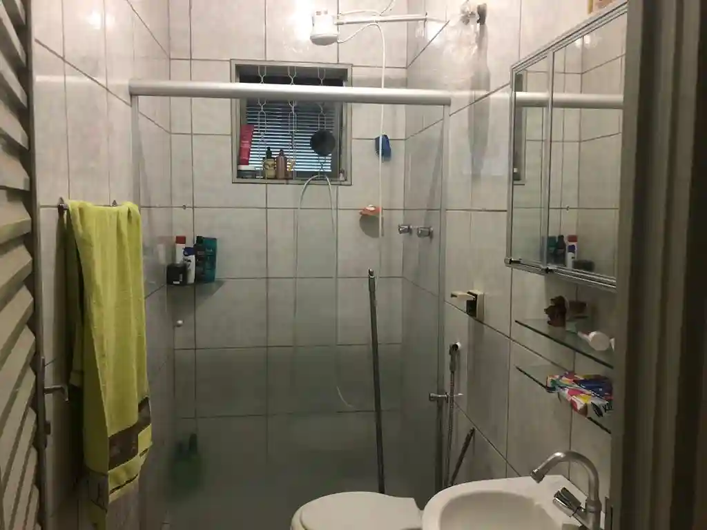 Casa com 2 quartos à venda, 200m² — foto 3 de 5