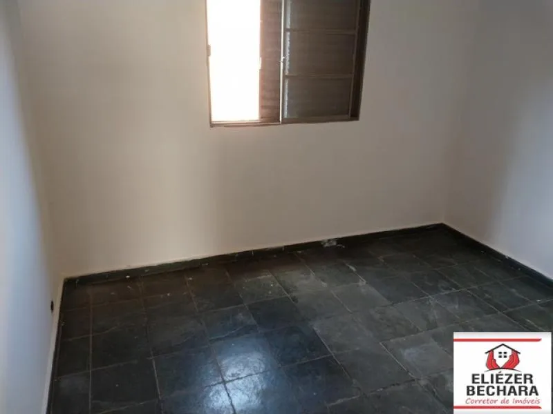 Casa à venda — foto 1 de 5